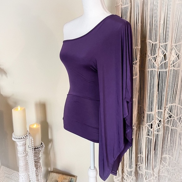 Drape Ruffle One Shoulder Purple Top - Picture 2 of 5